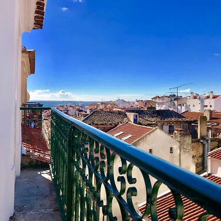 7lisbon Downtown Private Bedroom With Balcony * Lisboa