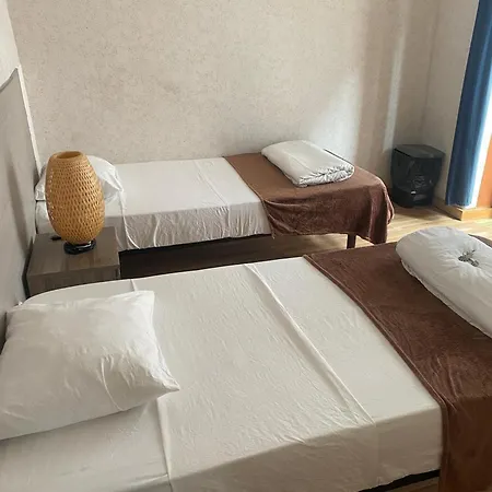 7lisbon Downtown Private Bedroom With Balcony * リスボン