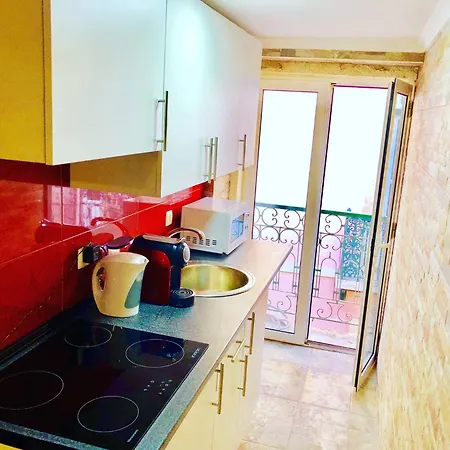 Πανσιόν 7lisbon Downtown Private Bedroom With Balcony *